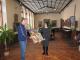 Кропивницький: Одеський художник передав картину у музей Осмьоркіна