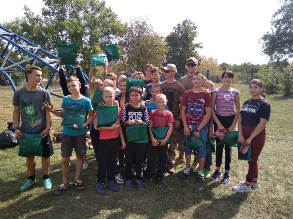 Новина Кропивницькі ротарійці провели військово-спортивні ігри для дітей школи-інтернату (ФОТО) Ранкове місто. Кропивницький