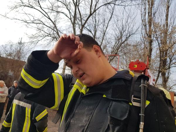 Новина У центрі Кропивницького під час пожежі мало не загинула 94-річна жінка (ФОТО) Ранкове місто. Кропивницький