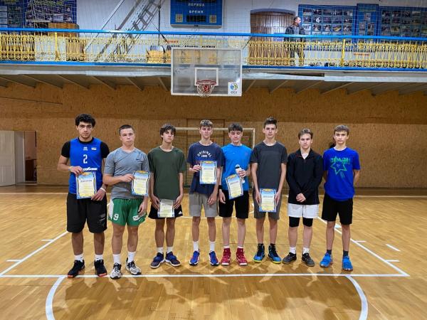 Новина У Кропивницькому змагалися юні баскетболісти Ранкове місто. Кропивницький