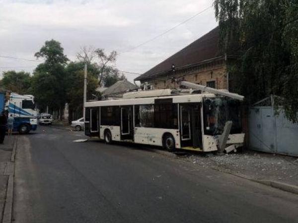 Новина Кропивницький: Поліція коментує аварію на Архангельській (ВІДЕО) Ранкове місто. Кропивницький