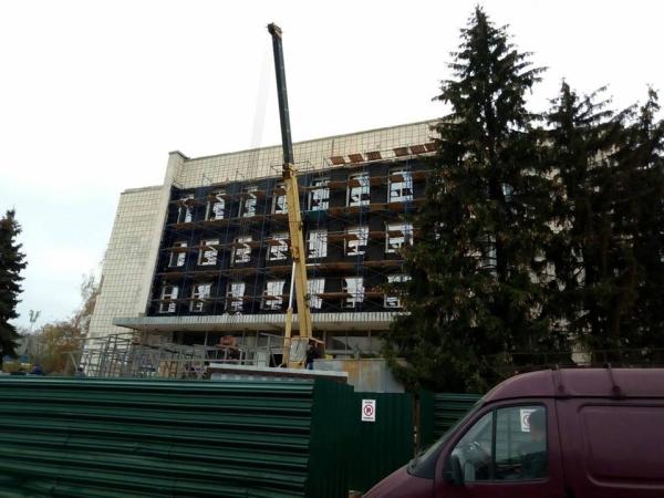 Новина У Кропивницькому реконструюють будівлю під «Прозорий офіс», де надаватимуть найпопулярніші адмінпослуги (ФОТО) Ранкове місто. Кропивницький