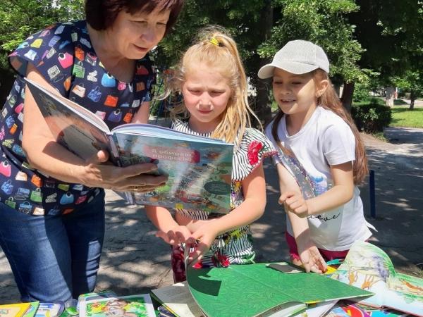 Новина Кропивницький: Як бібліотекарі заохочують дітей читати книжки? Ранкове місто. Кропивницький