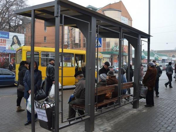 Новина У Кропивницькому відремонтують зупинки громадського транспорту Ранкове місто. Кропивницький