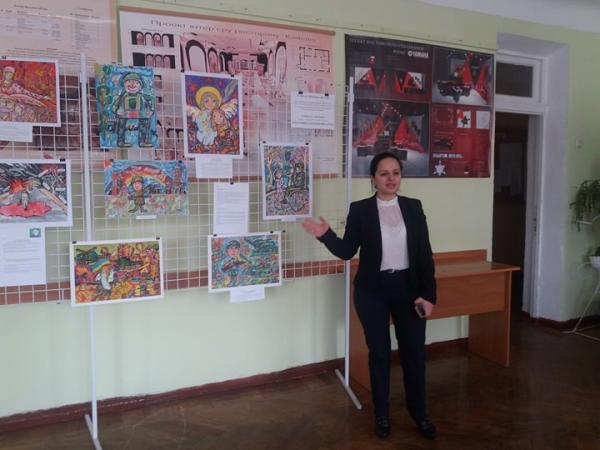 Новина Виставка дитячих малюнків на військову тематику відкрилася у Кропивницькому (ФОТО) Ранкове місто. Кропивницький