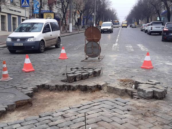 Новина У Кропивницькому продовжують ремонтувати дороги (ФОТО) Ранкове місто. Кропивницький
