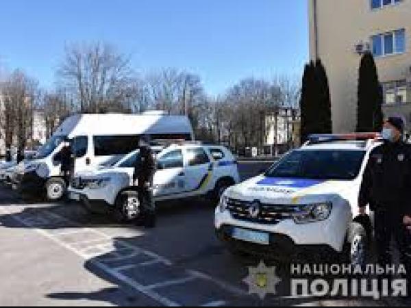 Новина Автопарк поліціянтів Кіровоградщини поповнився 14 службовими автомобілями Ранкове місто. Кропивницький