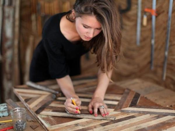 Новина Безробітні Кіровоградщини можуть безкоштовно стати майстрами з обробки деревини Ранкове місто. Кропивницький