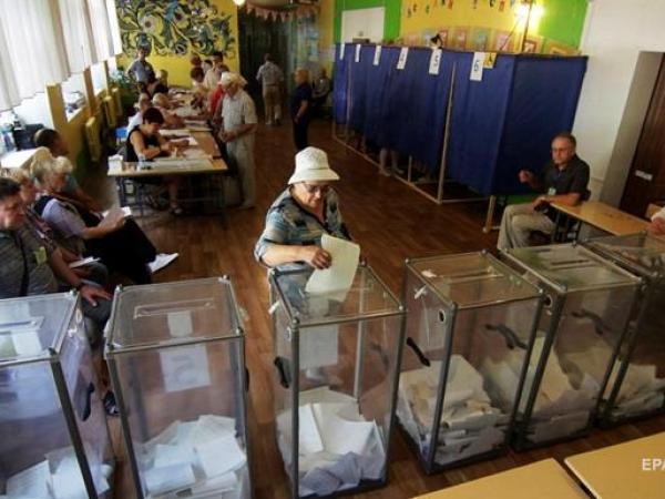 Новина Місцеві вибори: Скільки виборців скористалися можливістю змінити адресу голосування Ранкове місто. Кропивницький