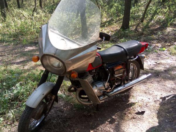 Новина На Кіровоградщині злочинець поцупив мотоцикл і сховав його у лісі Ранкове місто. Кропивницький
