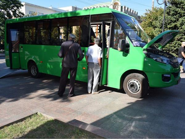 Новина У Кропивницькому презентували новий автобус «Рута» (ФОТО) Ранкове місто. Кропивницький