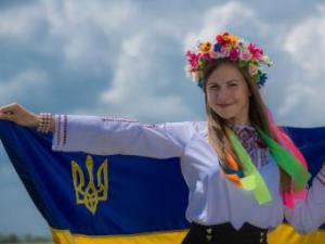 Новина Започатковано новий Міжнародний проект “Я — Українка”! Ранкове місто. Кропивницький