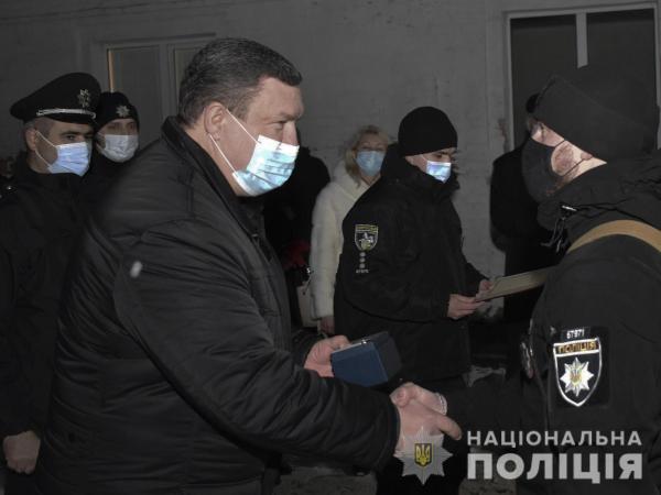 Новина Правоохоронці зведеного загону поліції Кіровоградщини отримали заохочення Ранкове місто. Кропивницький