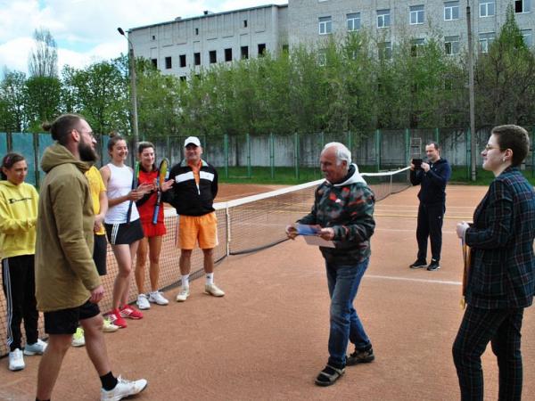 Новина У Кропивницькому відбувся Великодній тенісний турнір Ранкове місто. Кропивницький