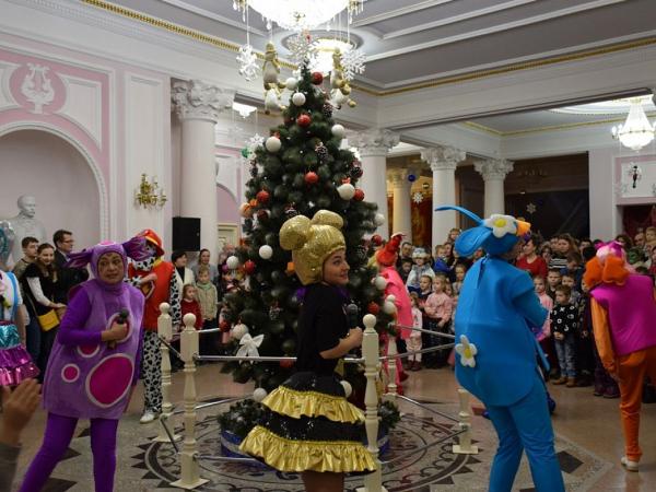 Новина У Кропивницькому відкрився Казковий сезон новорічних свят Ранкове місто. Кропивницький