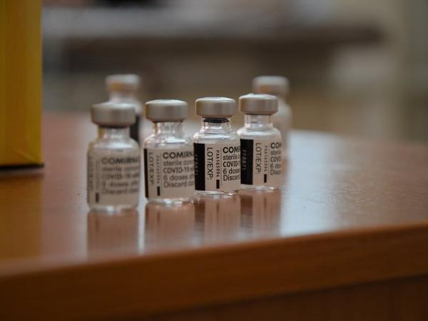 Новина Міністерство охорони здоров’я рекомендує використовувати змішану форму вакцинації Ранкове місто. Кропивницький