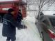 У Новгородківському районі на заметеній снігом дорозі застряг шкільний автобус (ФОТО)