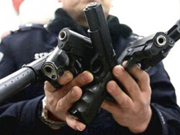 Новина Громадяни здали до органів поліції Кіровоградщини більше двохсот одиниць зброї Ранкове місто. Кропивницький