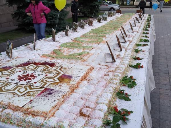 Новина У Кропивницькому розпочалося урочисте святкування Дня міста (ФОТО) Ранкове місто. Кропивницький