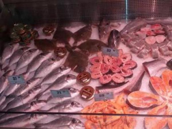 Новина Свіжа риба щоп'ятниці у Файно маркеті Кропивницького Ранкове місто. Кропивницький