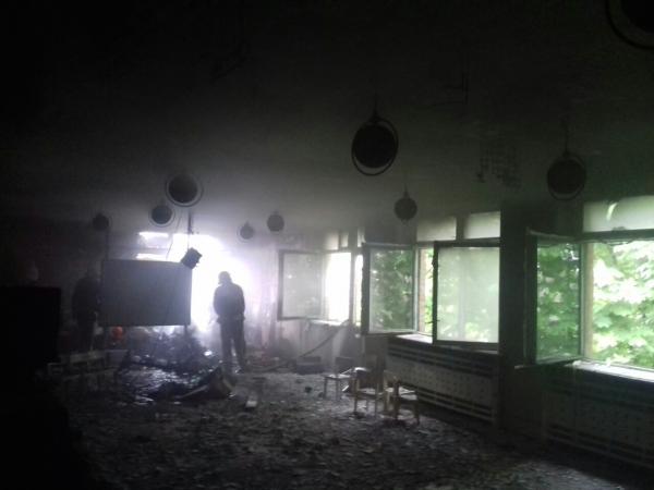Новина На Кіровоградщині загорілася актова зала у дитсадку Ранкове місто. Кропивницький