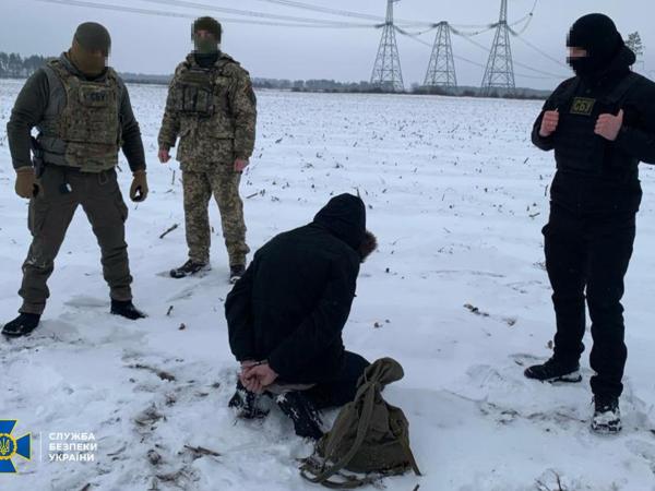 Новина СБУ затримала «вагнерівця», який готував удари рф, що мали знеструмити Київ Ранкове місто. Кропивницький