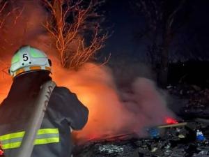 Новина Кіровоградська область: рятувальники загасили 9 пожеж на відкритих територіях Ранкове місто. Кропивницький