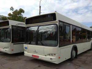 Новина Додаткові великомісткі автобуси дозволять вирішити проблему пасажирських перевезень у Кропивницькому в години пік Ранкове місто. Кропивницький